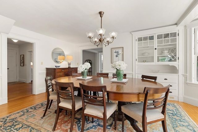 9 Wilson St, Winchester, MA 01890