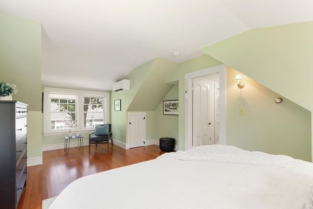 9 Wilson St, Winchester, MA 01890