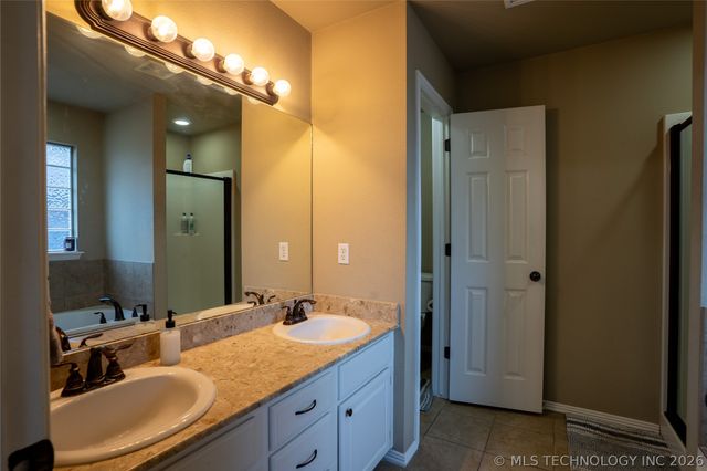 446 NE Katherine Avenue, Bartlesville, OK 74006