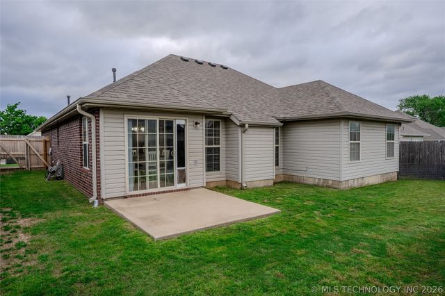 446 NE Katherine Avenue, Bartlesville, OK 74006