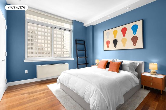 212 E 57th St Apt 21A, New York City, NY 10022