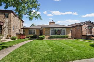 1715 N 76th Avenue, Elmwood Park, IL 60707