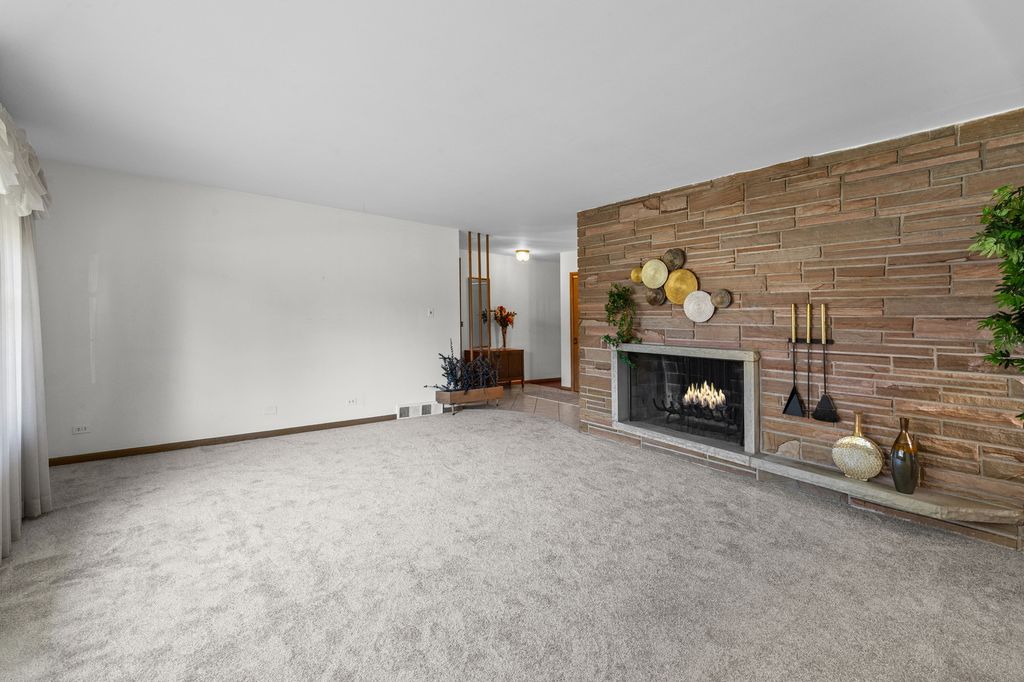 1715 N 76th Avenue, Elmwood Park, IL 60707 — photo 5