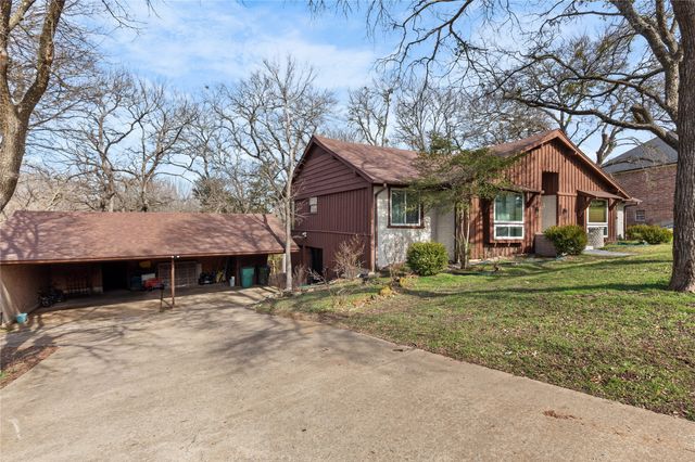 325 Arapaho E, Sherman, TX 75092