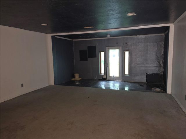 1424 Park Drive, Channelview, TX 77530