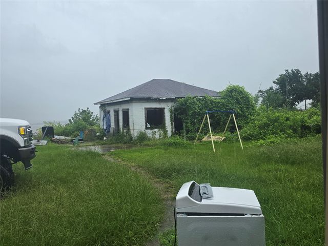 1424 Park Drive, Channelview, TX 77530