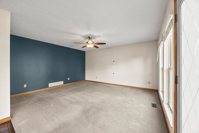 5346 Beringer Drive, Hilliard, OH 43026