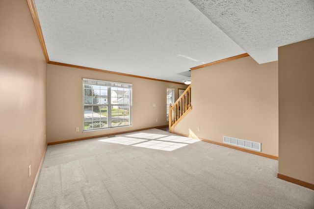 5346 Beringer Drive, Hilliard, OH 43026