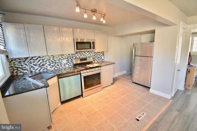 461 FLAMINGO ST, Philadelphia, PA 19128