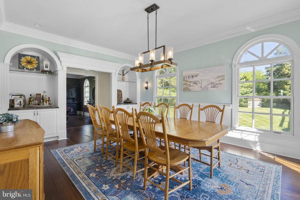 Image 16 of property listing at 101 JORDAN TAYLOR LN, Harwood, MD 20776