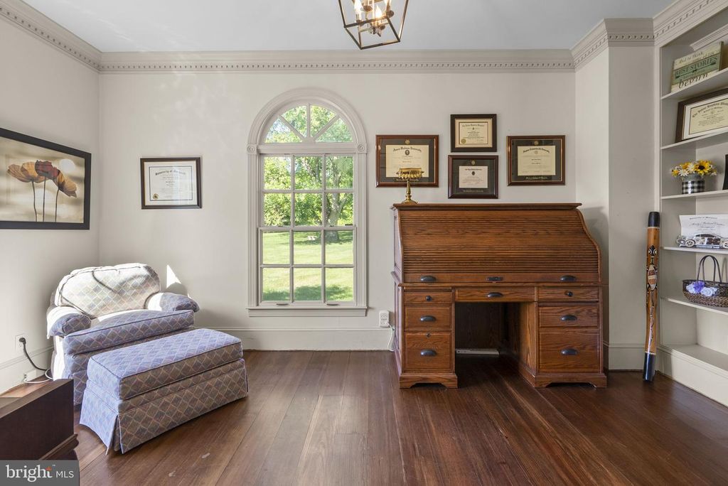 Image 22 of property listing at 101 JORDAN TAYLOR LN, Harwood, MD 20776