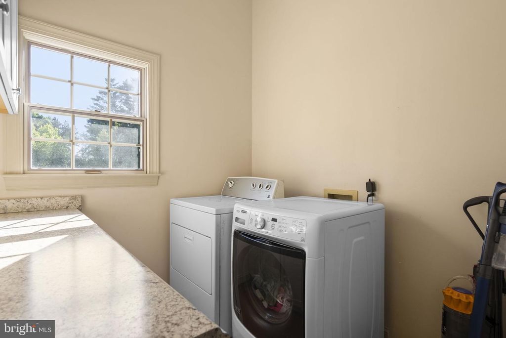 Image 24 of property listing at 101 JORDAN TAYLOR LN, Harwood, MD 20776