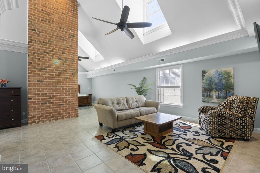 Image 26 of property listing at 101 JORDAN TAYLOR LN, Harwood, MD 20776