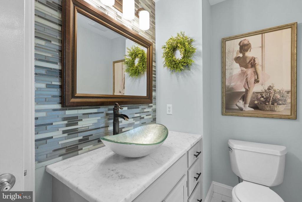 Image 35 of property listing at 101 JORDAN TAYLOR LN, Harwood, MD 20776