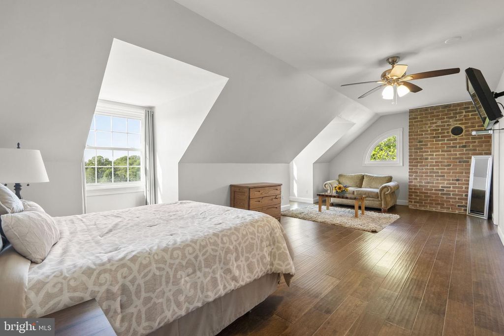 Image 42 of property listing at 101 JORDAN TAYLOR LN, Harwood, MD 20776