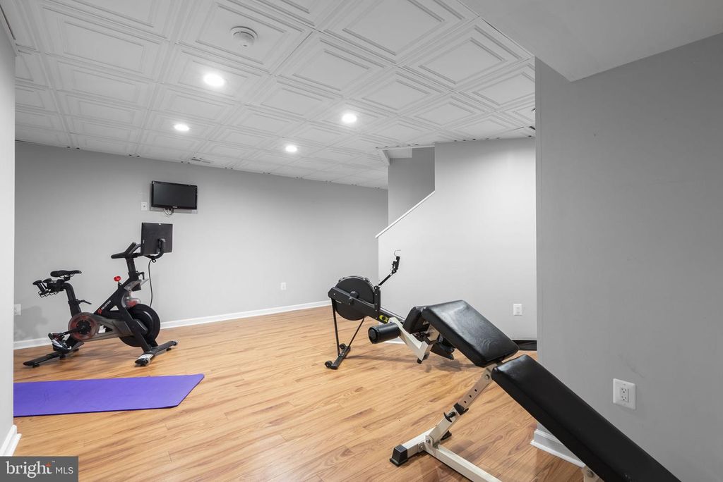 Image 45 of property listing at 101 JORDAN TAYLOR LN, Harwood, MD 20776