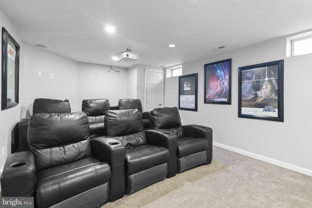 Image 49 of property listing at 101 JORDAN TAYLOR LN, Harwood, MD 20776