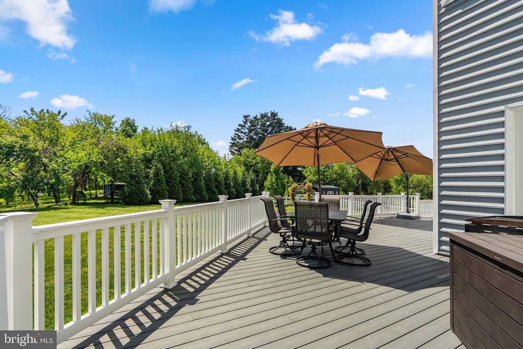 Image 52 of property listing at 101 JORDAN TAYLOR LN, Harwood, MD 20776