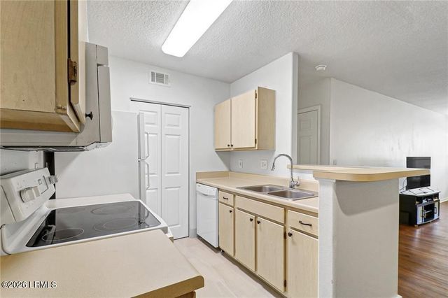 897 Fording Island Rd Apt 1004, Bluffton, SC 29910