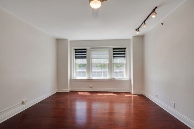 534 Beacon St 203, Boston, MA 02215