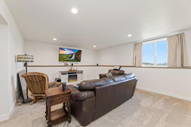 274 Weston ROAD, Holmen, WI 54636