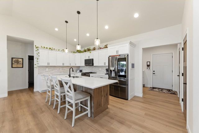 274 Weston ROAD, Holmen, WI 54636