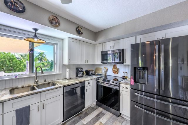 3620 MAGNOLIA WAY, Punta Gorda, FL 33950