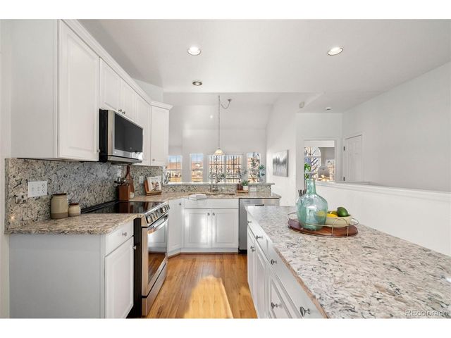 2730 W Riverwalk Cir A, Littleton, CO 80123