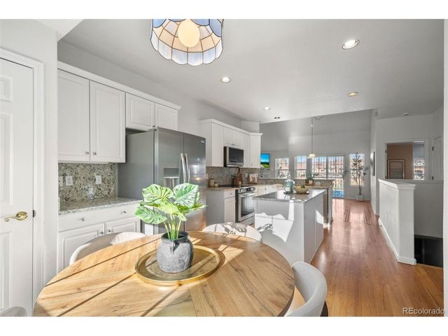 2730 W Riverwalk Cir A, Littleton, CO 80123