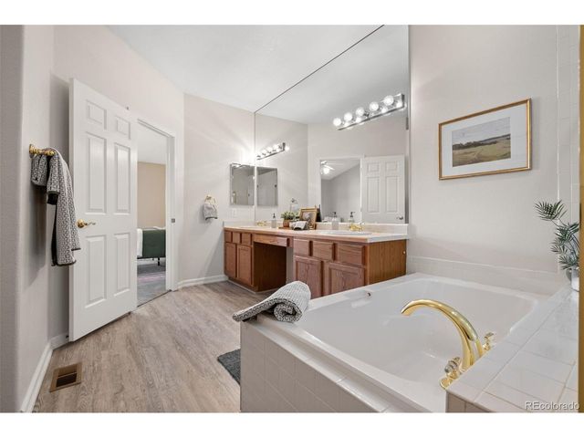 2730 W Riverwalk Cir A, Littleton, CO 80123