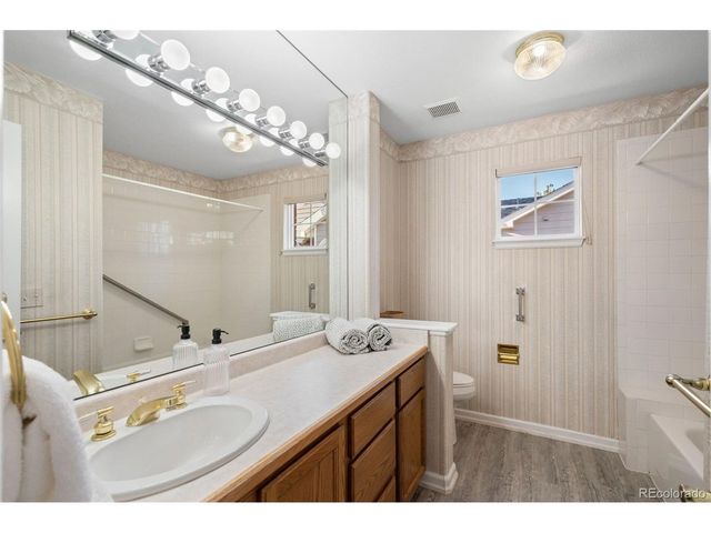 2730 W Riverwalk Cir A, Littleton, CO 80123