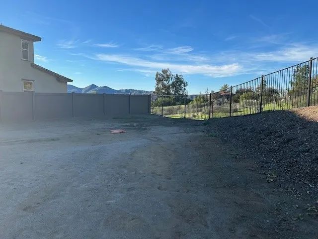 1391 Amanda Glen North, Escondido, CA 92029