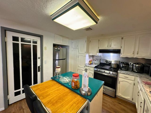 26871 Cypress Lane, Washington, OK 73093