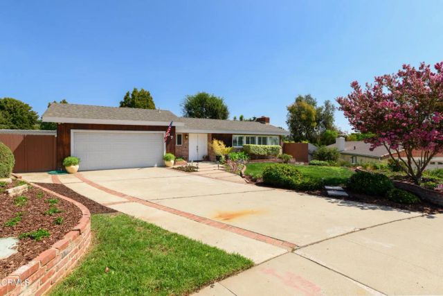 37 Bradford Avenue, Camarillo, CA 93010