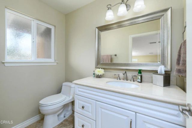 37 Bradford Avenue, Camarillo, CA 93010