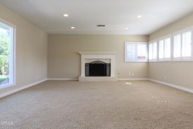 37 Bradford Avenue, Camarillo, CA 93010