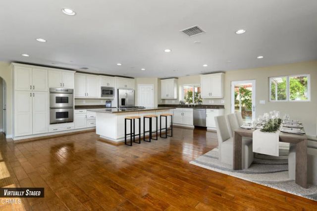 37 Bradford Avenue, Camarillo, CA 93010