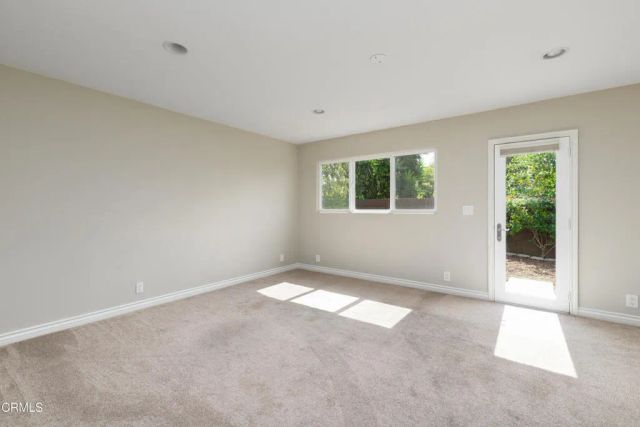 37 Bradford Avenue, Camarillo, CA 93010