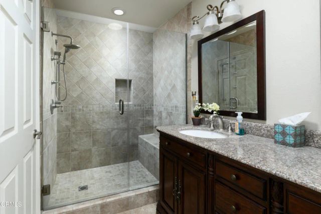 37 Bradford Avenue, Camarillo, CA 93010