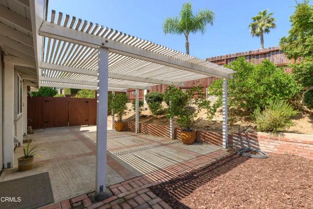 37 Bradford Avenue, Camarillo, CA 93010