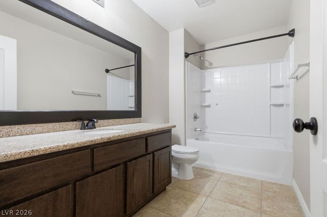 10232 Punch Bowl Falls Court, Las Vegas, NV 89131