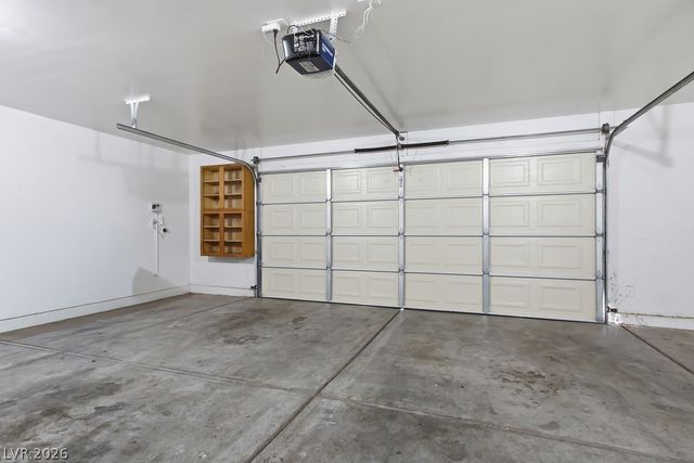10232 Punch Bowl Falls Court, Las Vegas, NV 89131