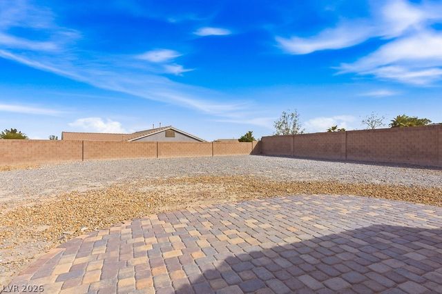 10232 Punch Bowl Falls Court, Las Vegas, NV 89131