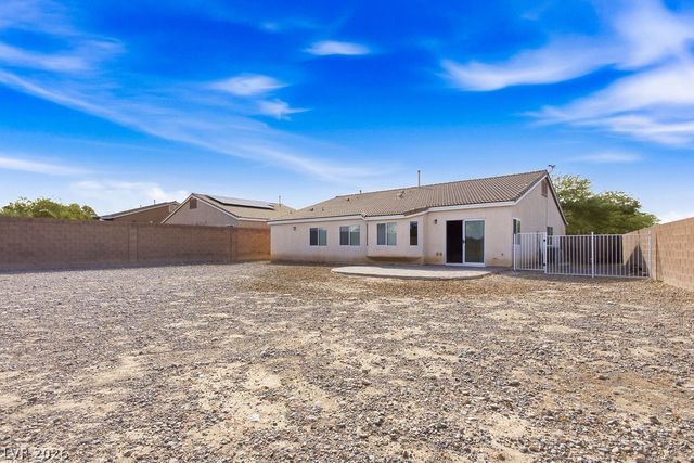 10232 Punch Bowl Falls Court, Las Vegas, NV 89131