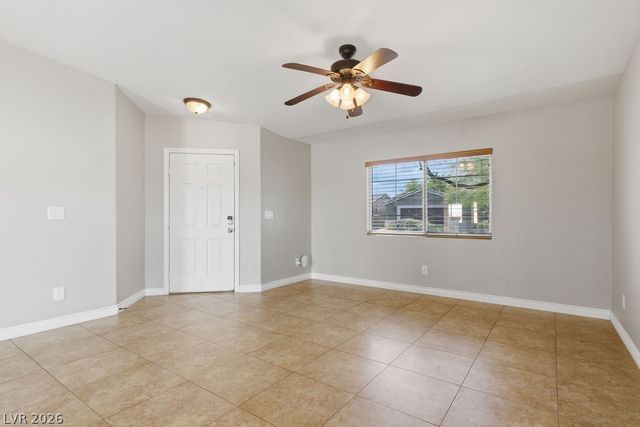 10232 Punch Bowl Falls Court, Las Vegas, NV 89131