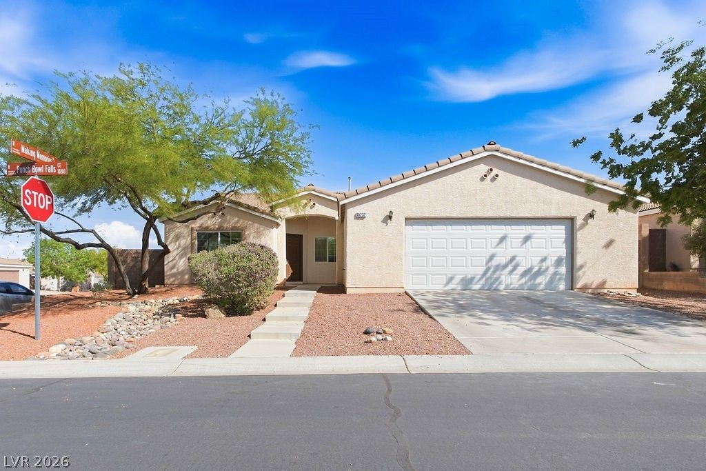 10232 Punch Bowl Falls Court, Las Vegas, NV 89131