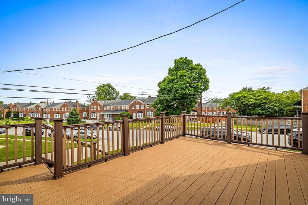 Image 17 of property listing at 8437 PLEASANT PLAINS RD, Baltimore, MD 21286