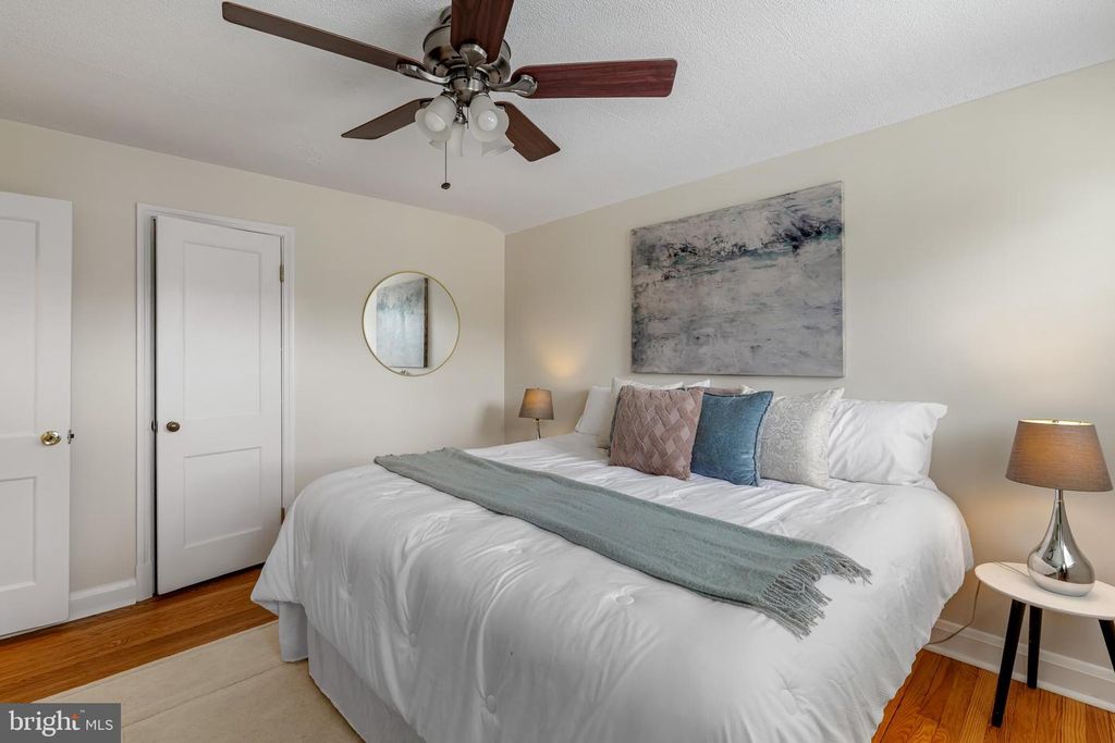 Image 21 of property listing at 8437 PLEASANT PLAINS RD, Baltimore, MD 21286