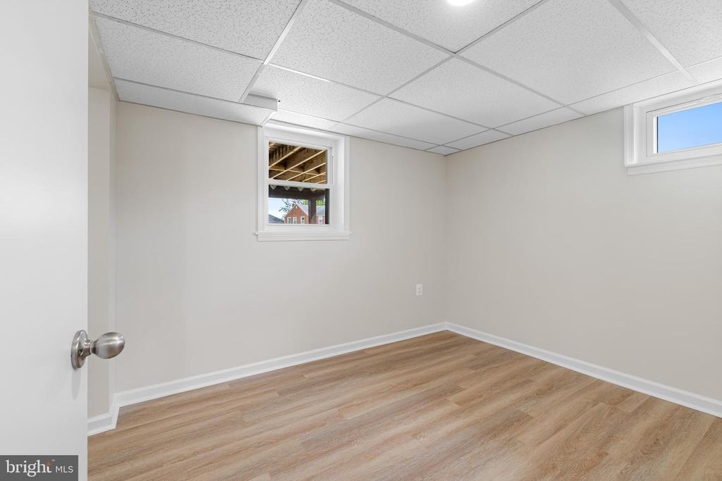 Image 34 of property listing at 8437 PLEASANT PLAINS RD, Baltimore, MD 21286