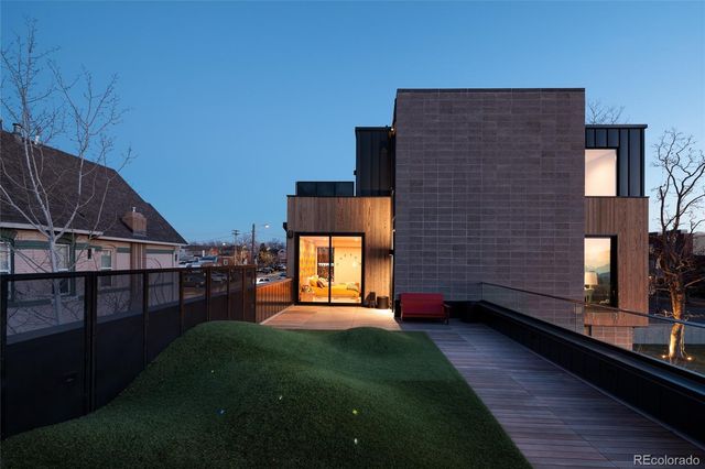 3011 Lawrence Street, Denver, CO 80205